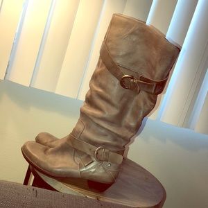 Pikolinos, grey tall boot